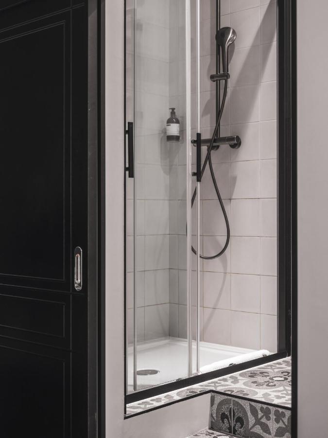 Appartements Place Royale - Maisons Du Monde Hotel & Suites Нант Екстериор снимка