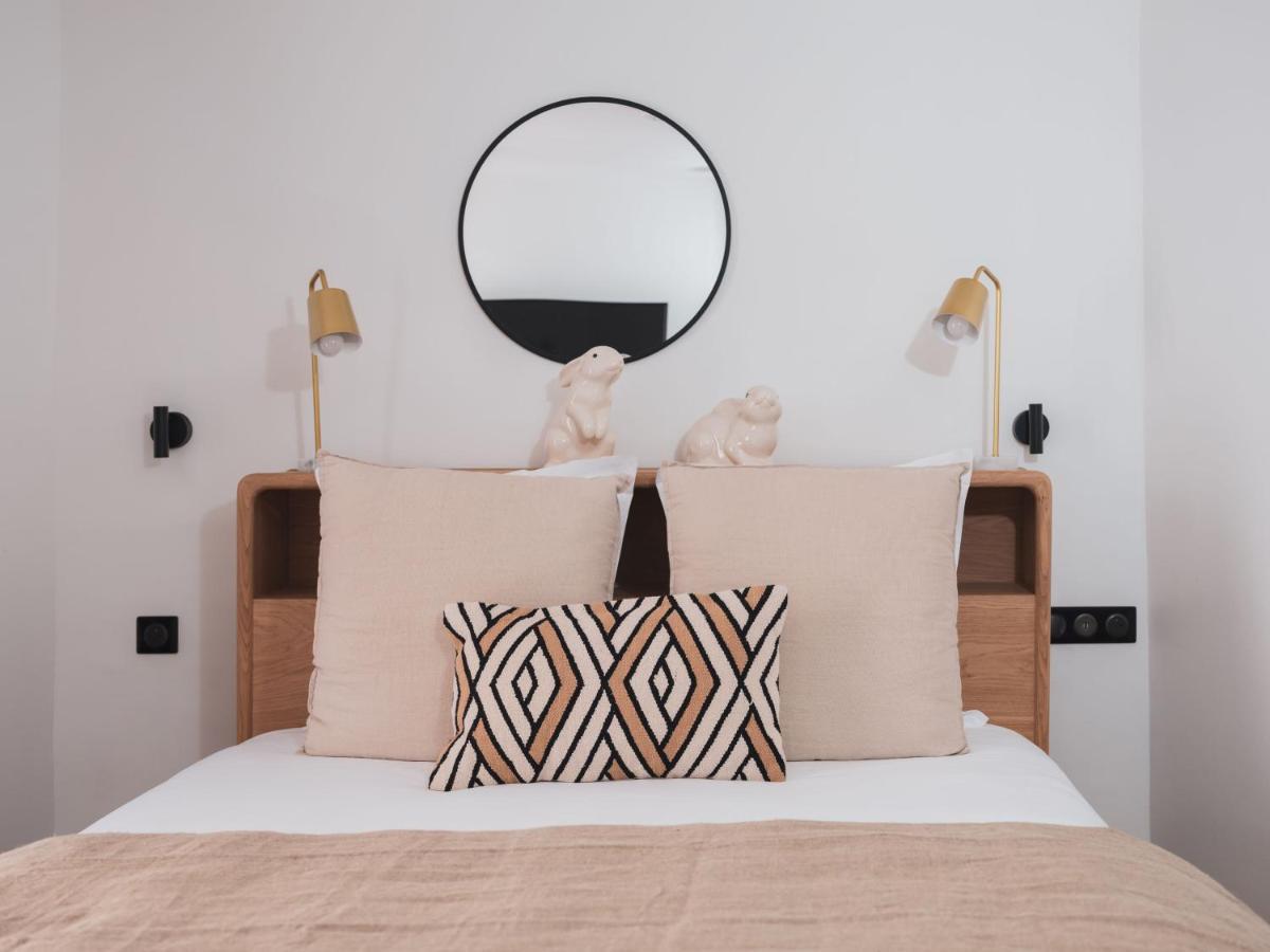 Appartements Place Royale - Maisons Du Monde Hotel & Suites Нант Екстериор снимка