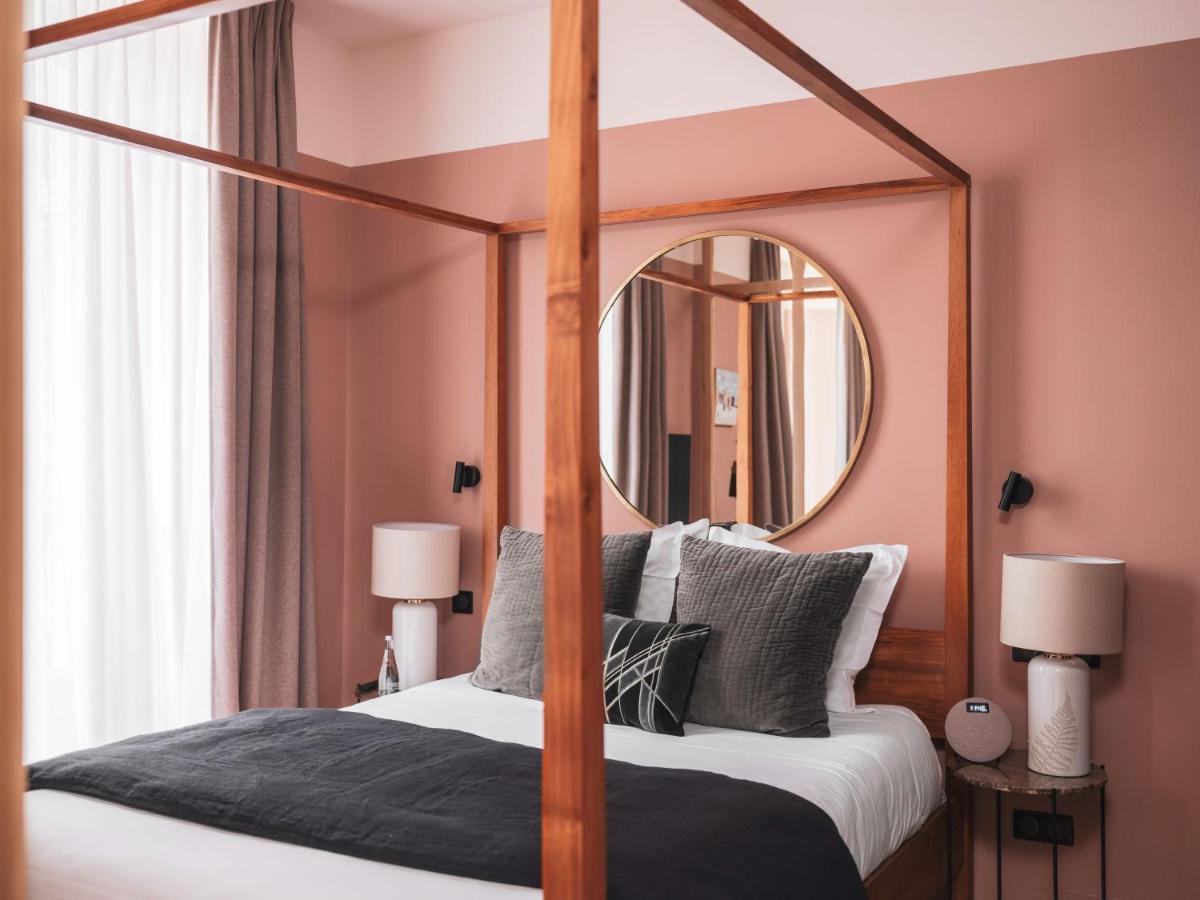 Appartements Place Royale - Maisons Du Monde Hotel & Suites Нант Екстериор снимка