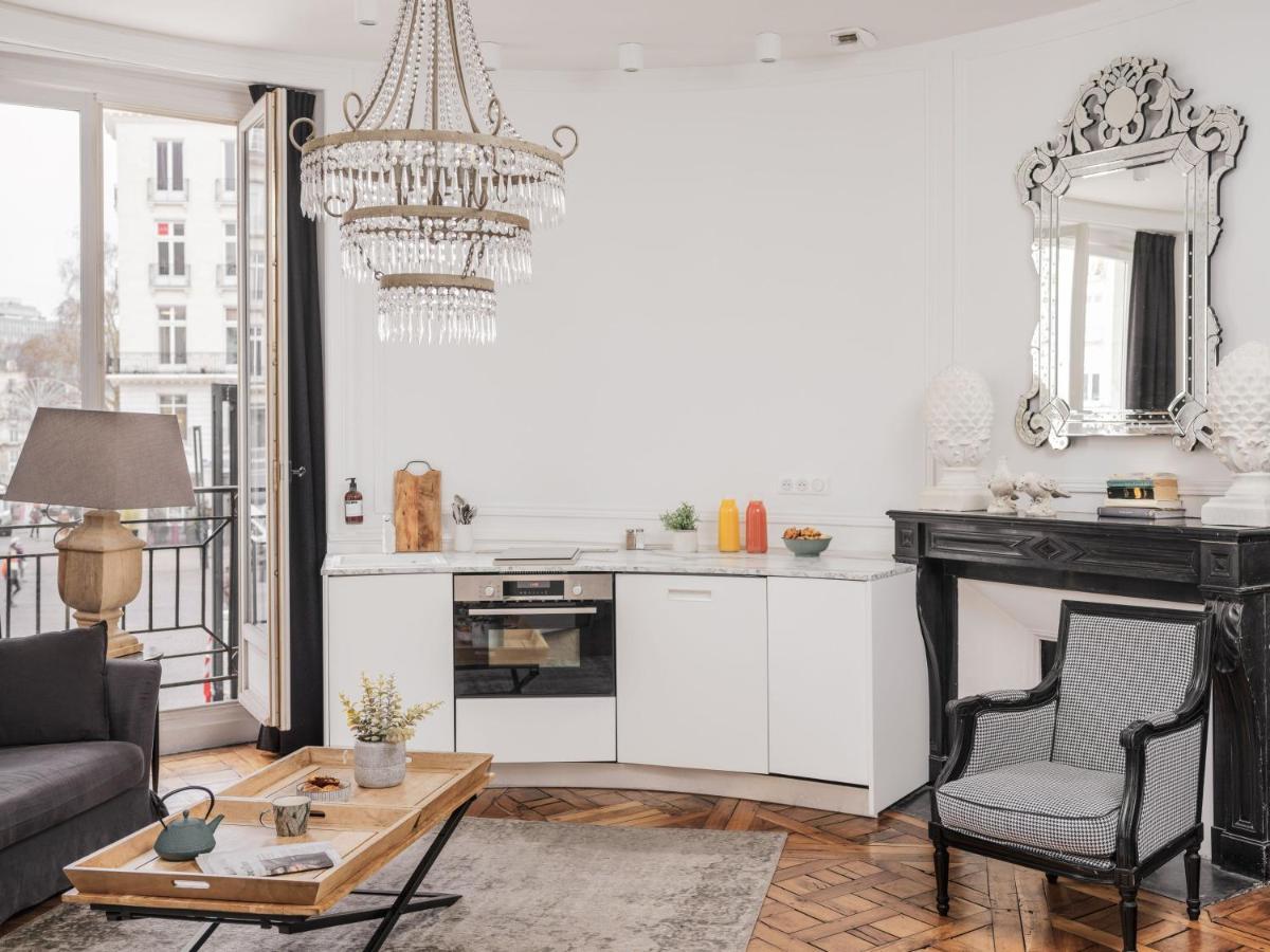 Appartements Place Royale - Maisons Du Monde Hotel & Suites Нант Екстериор снимка